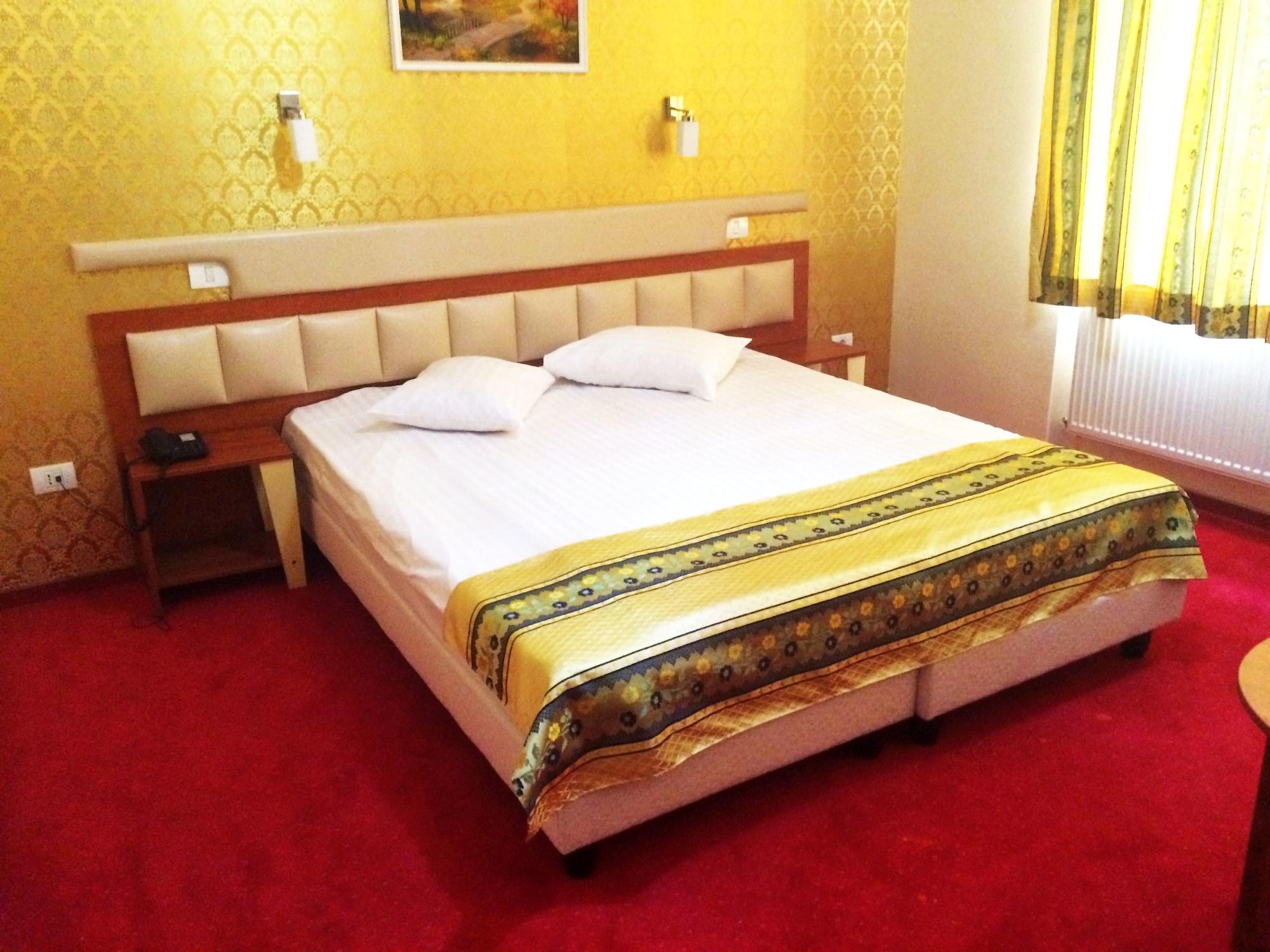 Kosher Hotel Lev Or Bucureşti Ngoại thất bức ảnh