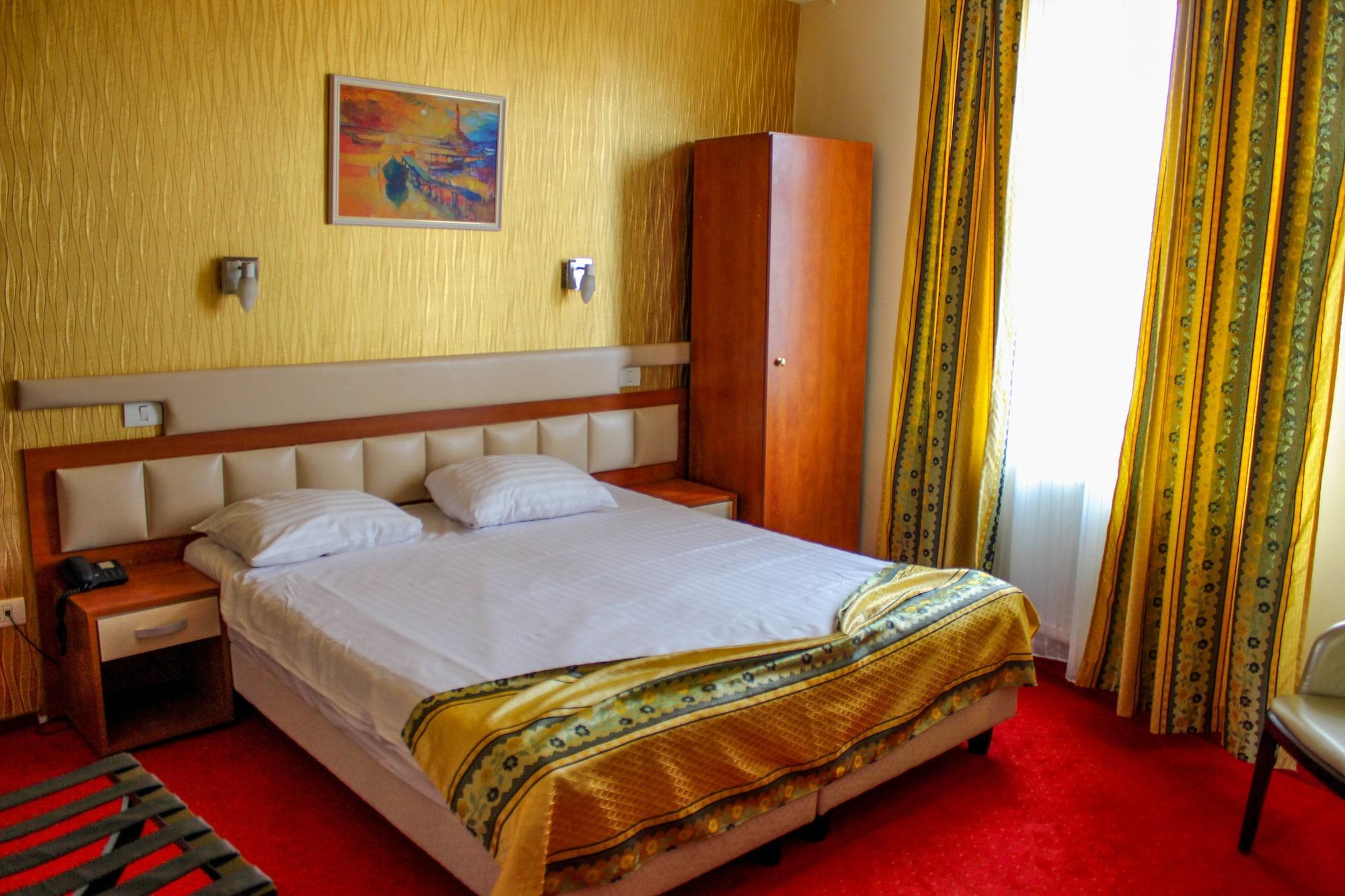 Kosher Hotel Lev Or Bucureşti Ngoại thất bức ảnh