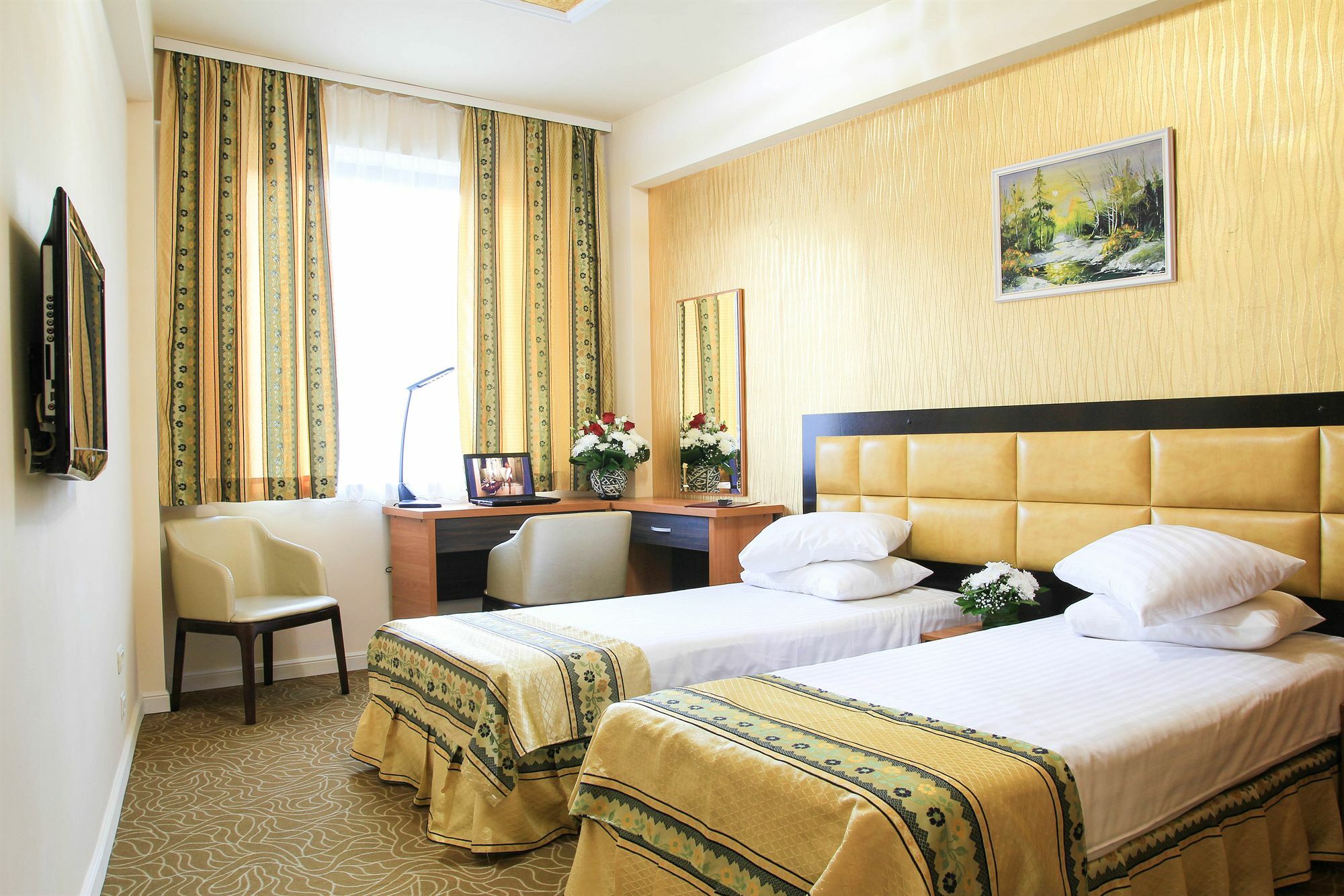 Kosher Hotel Lev Or Bucureşti Ngoại thất bức ảnh