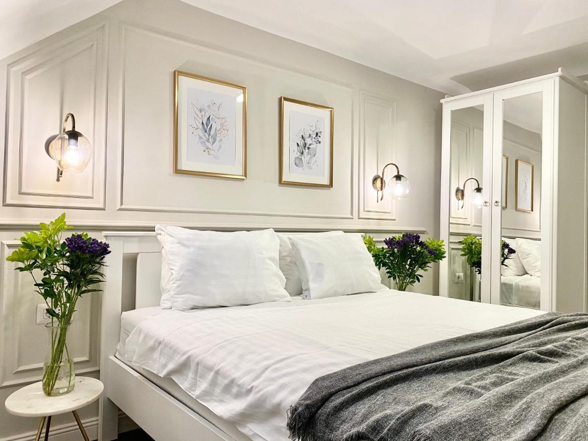 Kosher Hotel Lev Or Bucureşti Ngoại thất bức ảnh